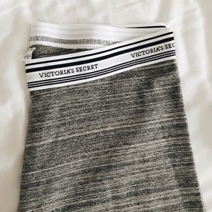 NWOT Victoria’s Secret leggings
